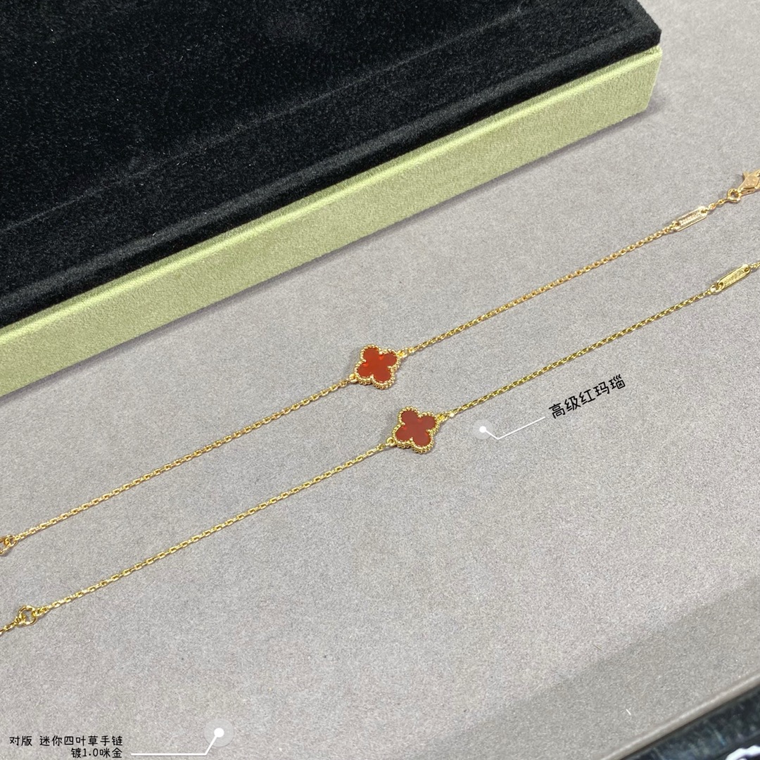 ​18K 하이엔드 미러급 반클리프 알함브라 스윗 팔찌 (구성품 풀박스)