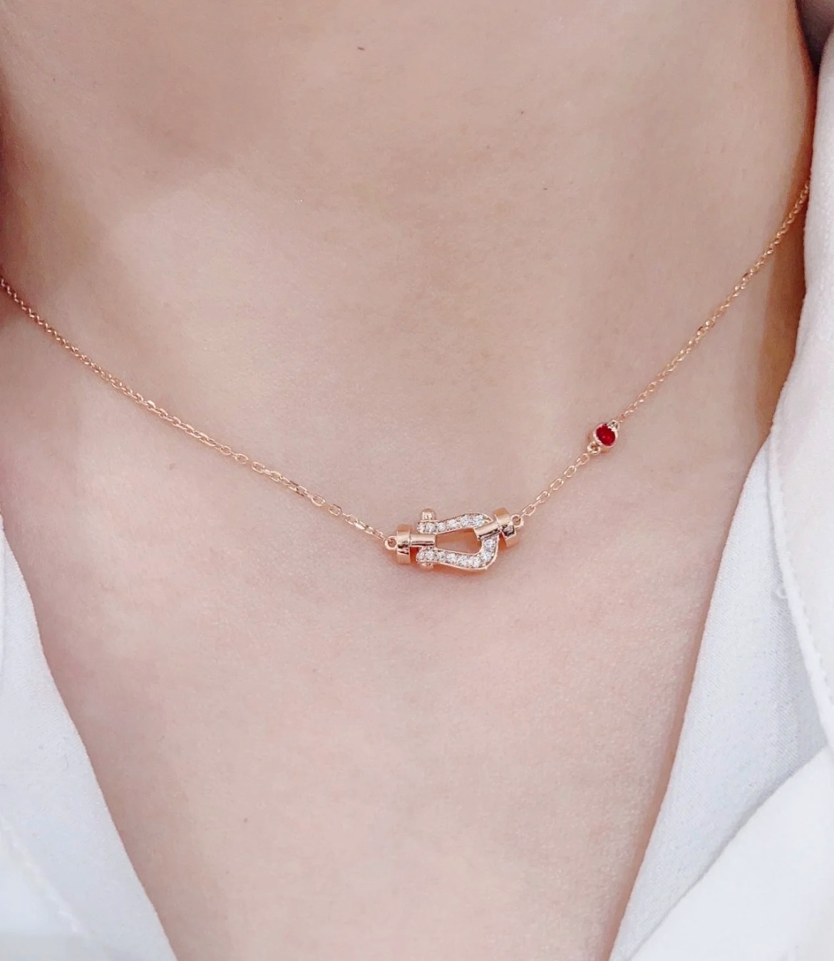 18K 하이엔드 미러급 프레드 포스텐 루비 목걸이 (구성품 풀박스)