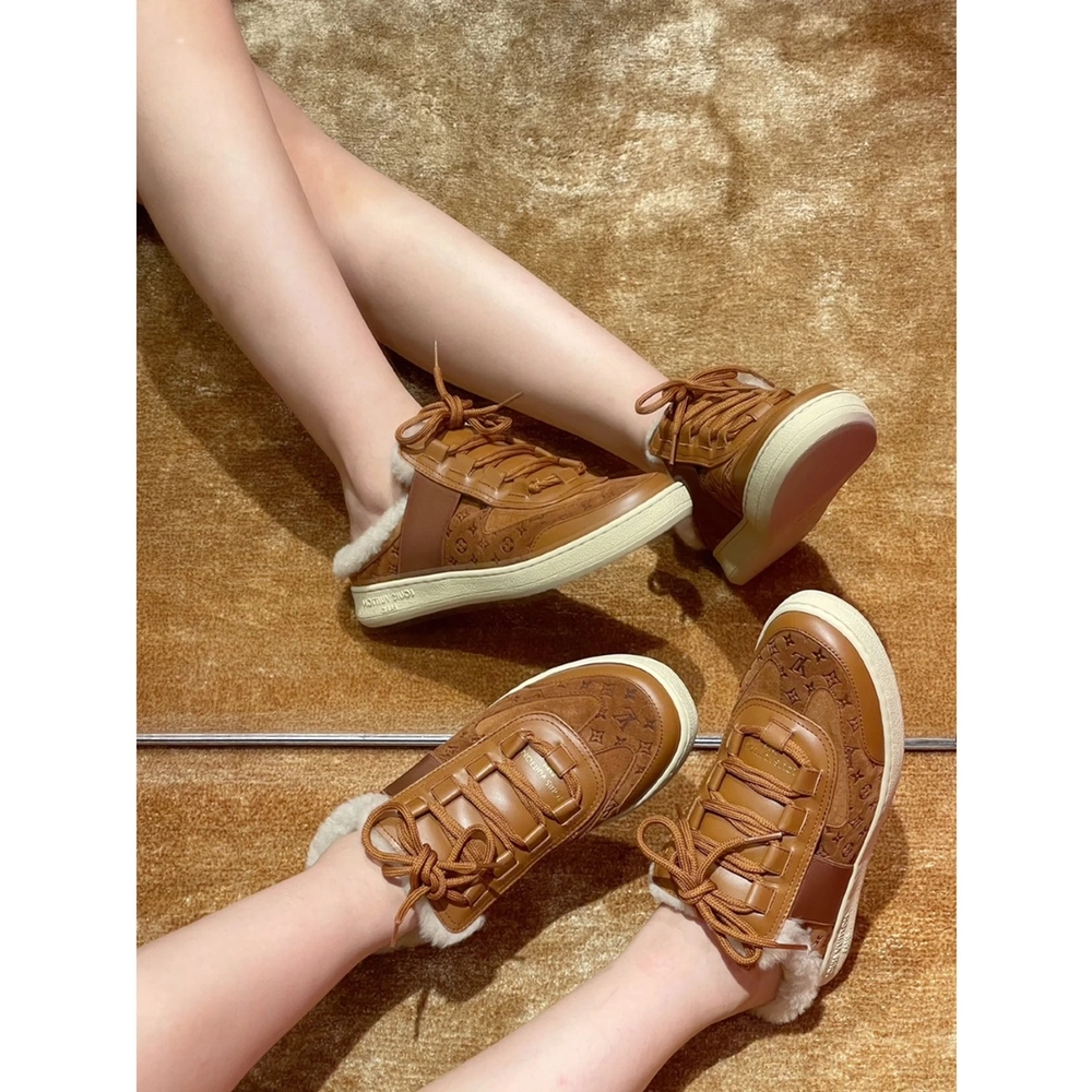 루이비통 오픈 백 스니커즈 브라운