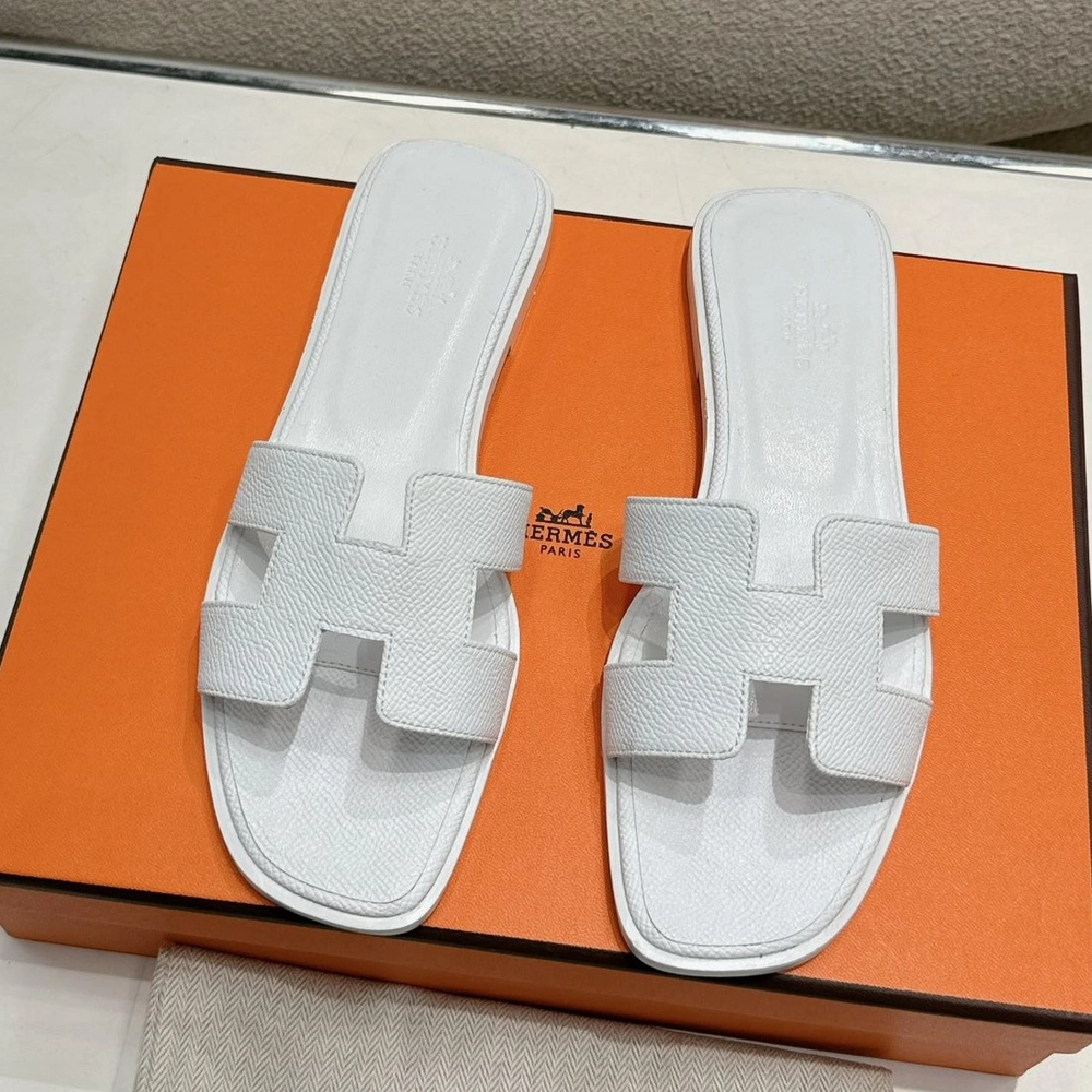 에르메스 오란 샌들 앱송