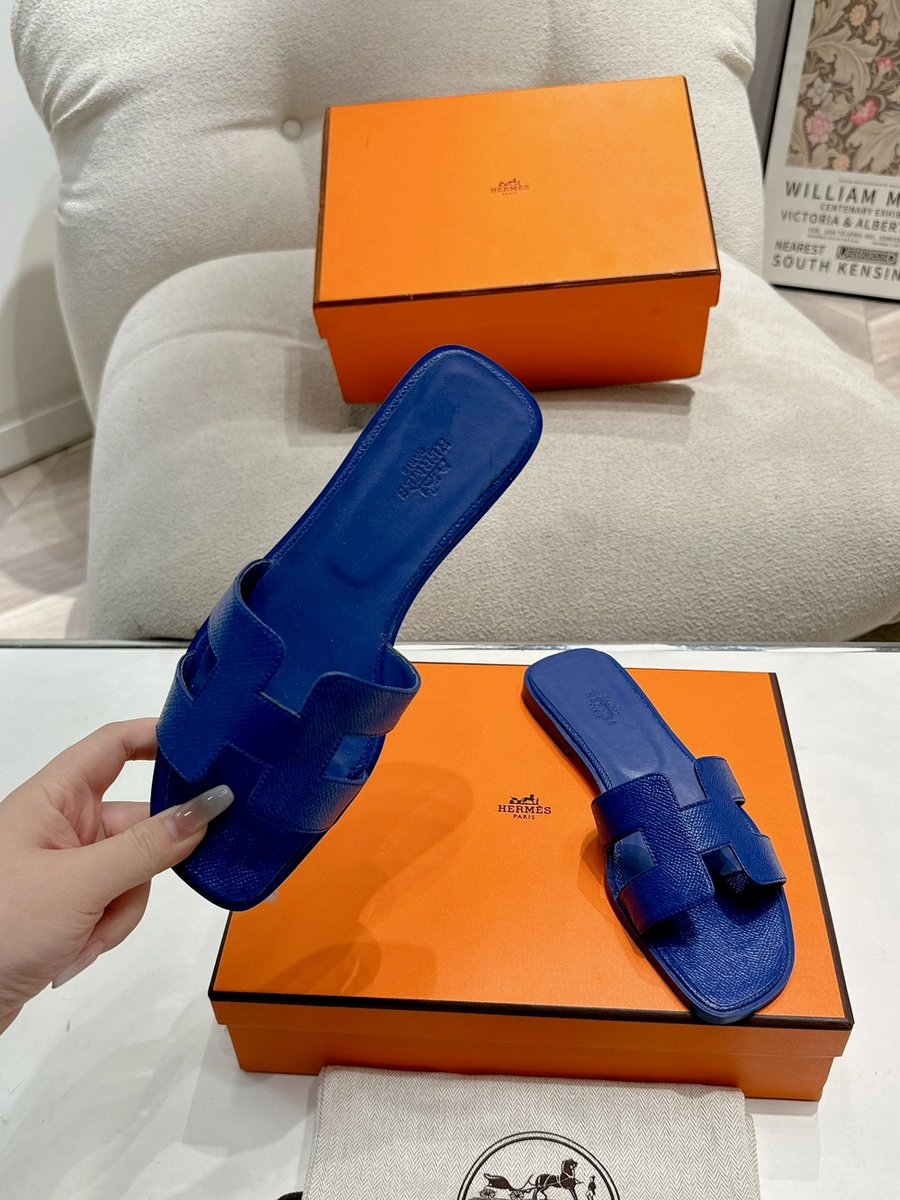 에르메스 오란 샌들 앱송