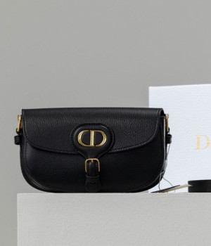 (국내배송) 디올 Dior Bobby East-West 백