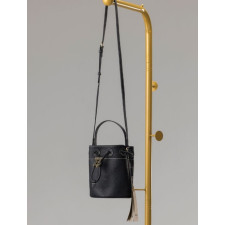 (국내배송) 버버리 TB 미니 버킷백