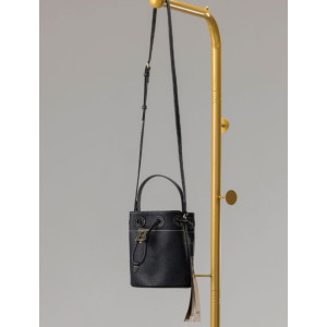 (국내배송) 버버리 TB 미니 버킷백