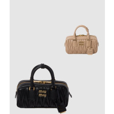 미우미우 아르카디 마테라쎄 스몰 탑핸들 토트백 5BB142