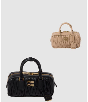 미우미우 아르카디 마테라쎄 스몰 탑핸들 토트백 5BB142