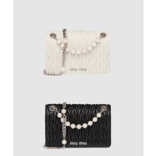 미우미우 마테라쎄 크리스탈 나파 레더 미니 숄더백 5BP065