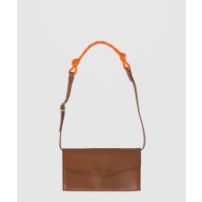 미우미우 로고 월렛백 5MT025