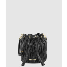 미우미우 마테라쎄 레더 버킷백 5BE014