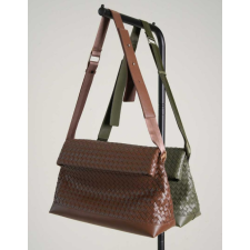 (국내배송) 보테가베네타 인트레치아토 크로스 숄더백