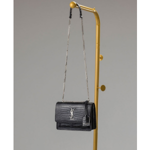 (국내배송) 생로랑 엠보싱 크로커다일 가죽소재 SUNSET 미디움백