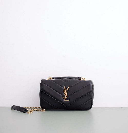 (국내배송) 생로랑 램스킨 루루 토이백