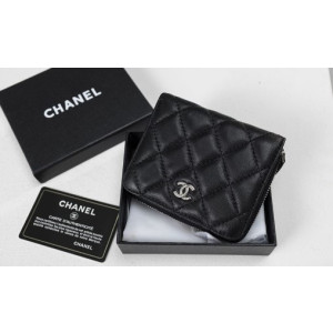 (국내배송) 샤넬 은장 로고 똑딱이 지퍼 카드 반지갑
