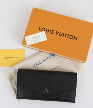 (국내배송) 루이비통 61182 사라 월릿 앙프랭뜨 장지갑