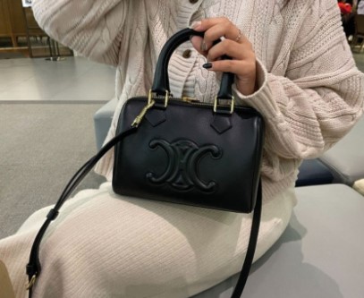 (국내배송) 셀린느 퀴르 트리옹프 스몰 보스턴 백