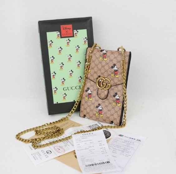 (국내배송) 구찌 디즈니 체인 폰가방 크로스백
