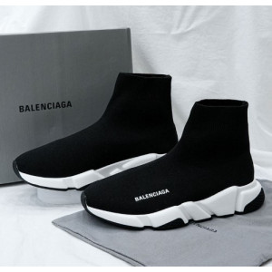 (국내배송) 발렌시아가 스피드러너 스니커즈 블랙