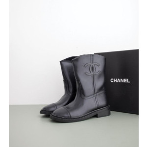 (국내배송) 샤넬 하이 부츠 카프스킨 블랙