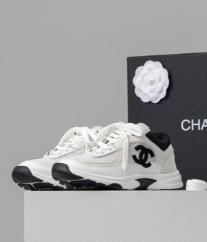 (국내배송) 샤넬 스니커즈 메쉬 스웨이드 카프스킨 & 화이트 블랙