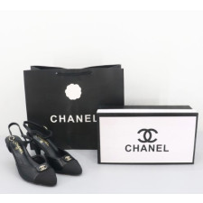 (국내배송) 샤넬 금장 스트랩 슬링백 펌프스