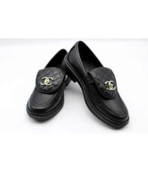 (국내배송) 샤넬 턴락 퀼팅 금장 로퍼