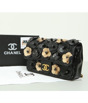 (국내배송) 샤넬 메탈 카멜리아 클래식 백