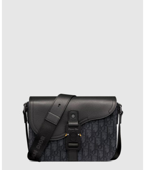 디올 새들 스몰 스트랩백 1ADPO