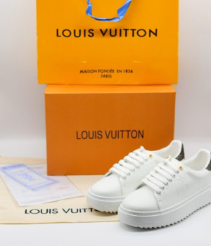 (국내배송) 루이비통 여자 타임아웃 스니커즈