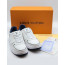 (국내배송) 루이비통 화이트 이니셜 포인트 스니커즈.