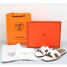 (국내배송) 에르메스 H 오란 샌들 (화이트)