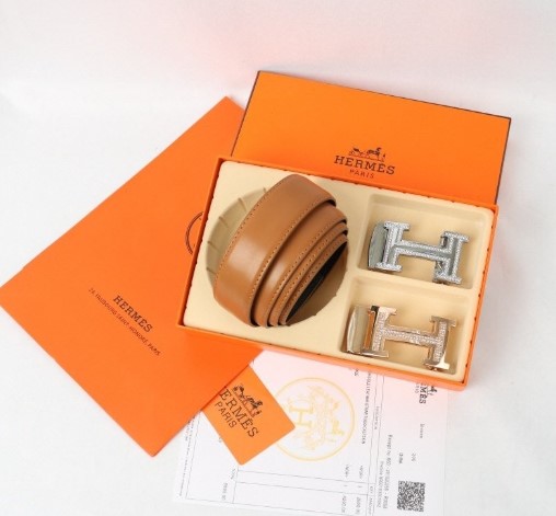 (국내배송) 에르메스 투버클 컷팅 큐빅로고 브라운 벨트