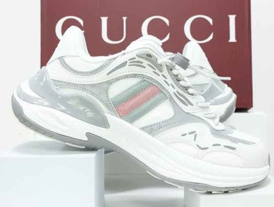 (국내배송) 구찌 라이트웨이트 브리더블 아슬레틱 2.0 스니커즈