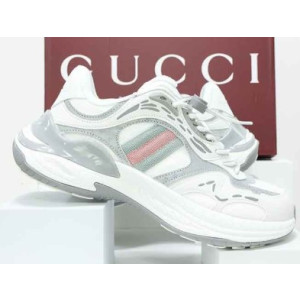 (국내배송) 구찌 라이트웨이트 브리더블 아슬레틱 2.0 스니커즈