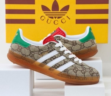 (국내배송) 구찌 x 아디다스 가젤 베이지 슈프림 스니커즈