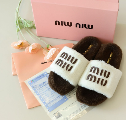 (국내배송) 미우미우 시어링 슬리퍼