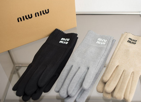 (국내배송) 미우미우 로고 클래식 여성용장갑