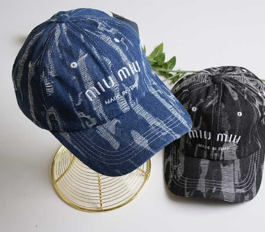 (국내배송) 미우미우 데님 레터링 로고 볼캡