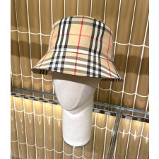 (국내배송) 버버리 남여공용 빈티지 체크 테크니컬 코튼 버킷햇