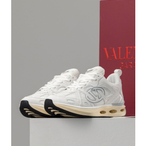 (국내배송) 발렌티노 VLOGO 이지조그 로우탑 스니커즈