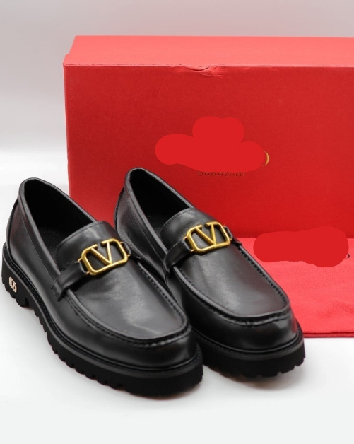 (국내배송) 발렌티노 V로고 시그니처 로퍼