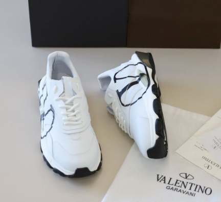 (국내배송) 발렌티노 V로고 바운스 로우탑 스니커즈