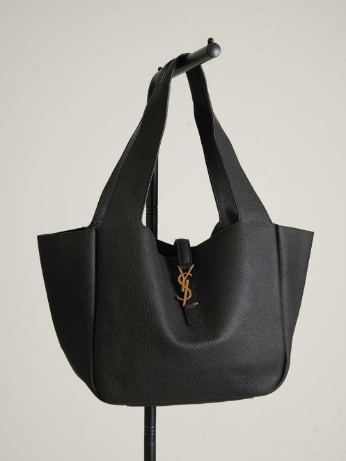 (국내배송) 생로랑 베아 쇼퍼 숄더백