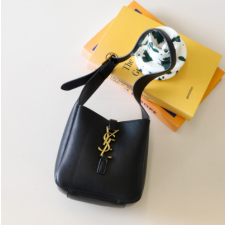 (국내배송) 생로랑 Le 5 A 7 호보백