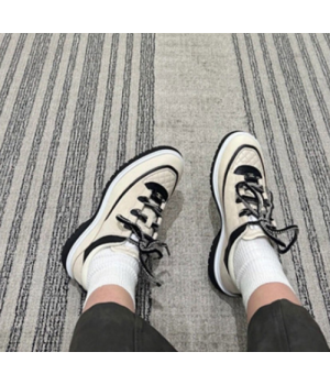 (국내배송) 샤넬 크루즈 스니커즈