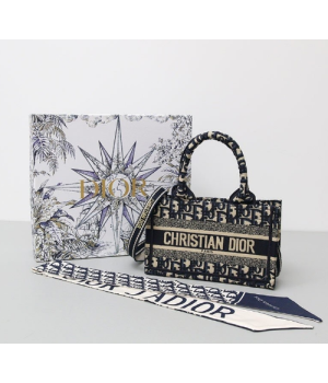 (국내배송) 디올 미니 북 토트백