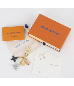 (국내배송) 루이비통 69324 백참 & 키홀더