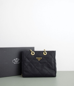 (국내배송) 프라다 리에디션 1995 체인 라지 리나일론 백