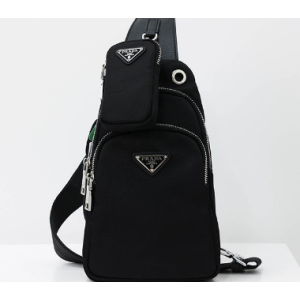 (국내배송) 프라다 삼각로고 리나일론 슬링백
