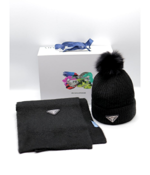 (국내배송) 프라다 양털모자 목도리 2종세트