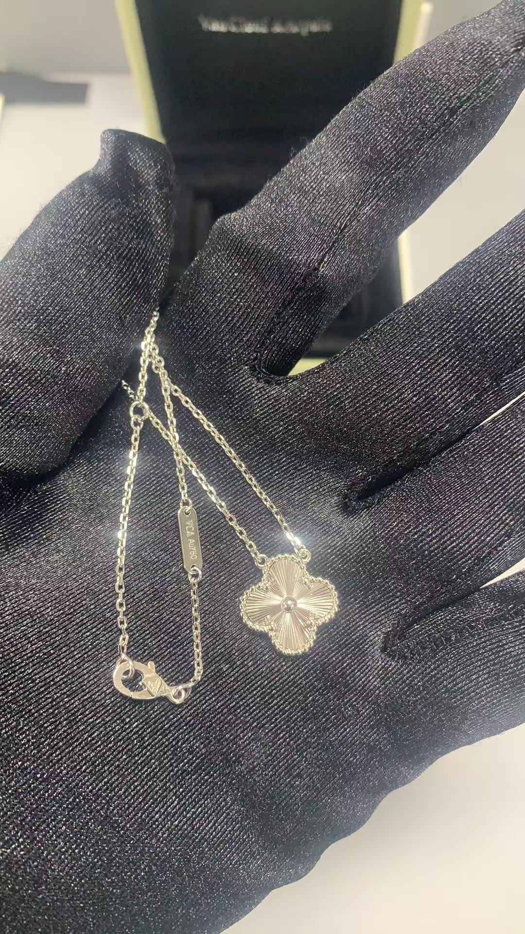 장*연님 반클리프 알함브라 빈티지 기요세 목걸이 검품 및 출고